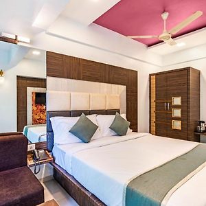 Super Deluxe Room